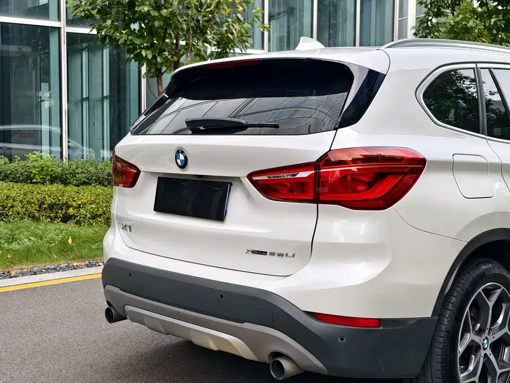 BMW X1 — миниатюра 14