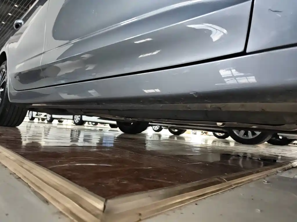 Roewe i5 — миниатюра 21