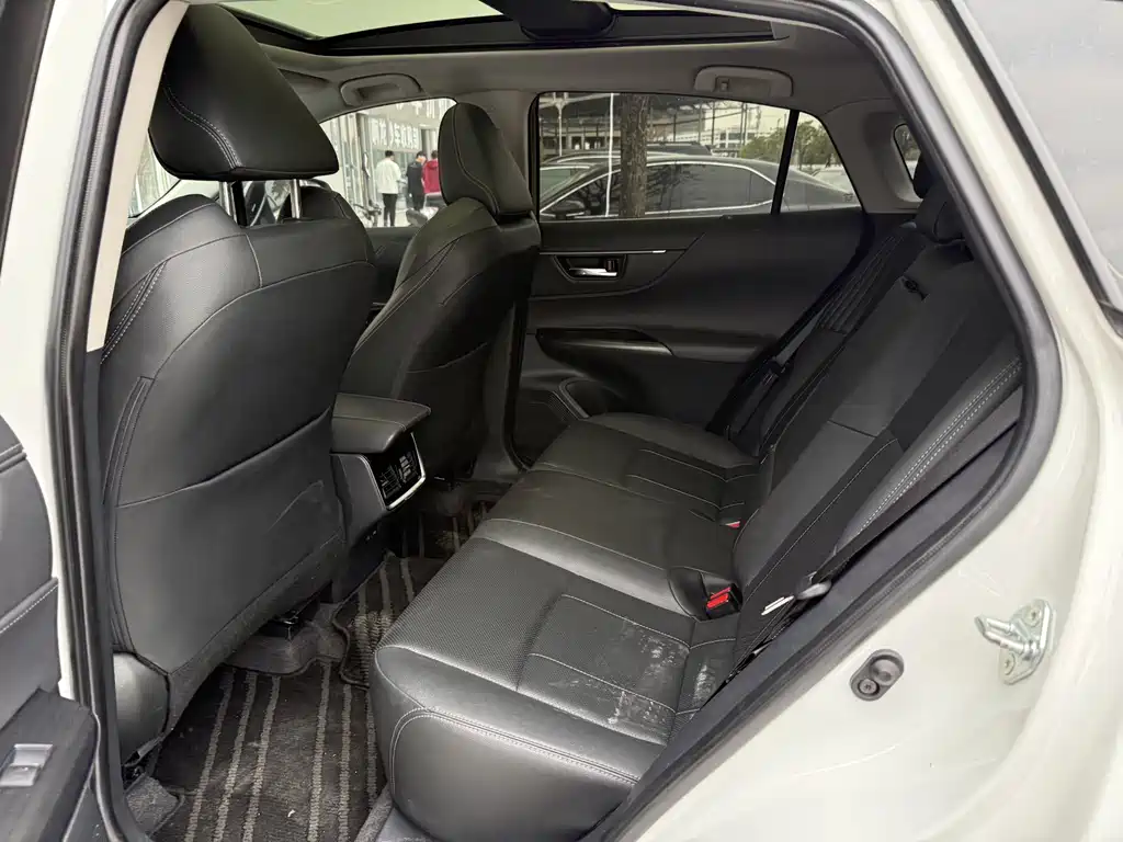 TOYOTA LING FANG HARRIER