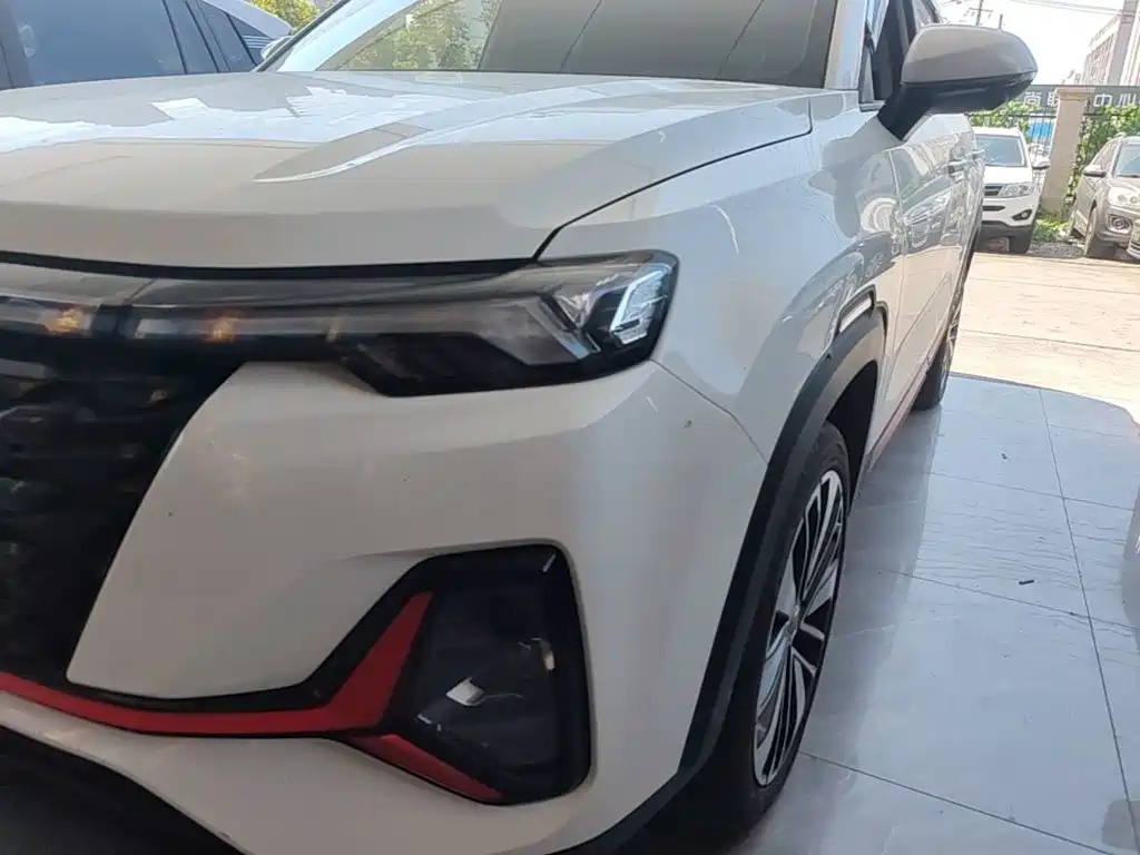 Changan CS35PLUS — миниатюра 24