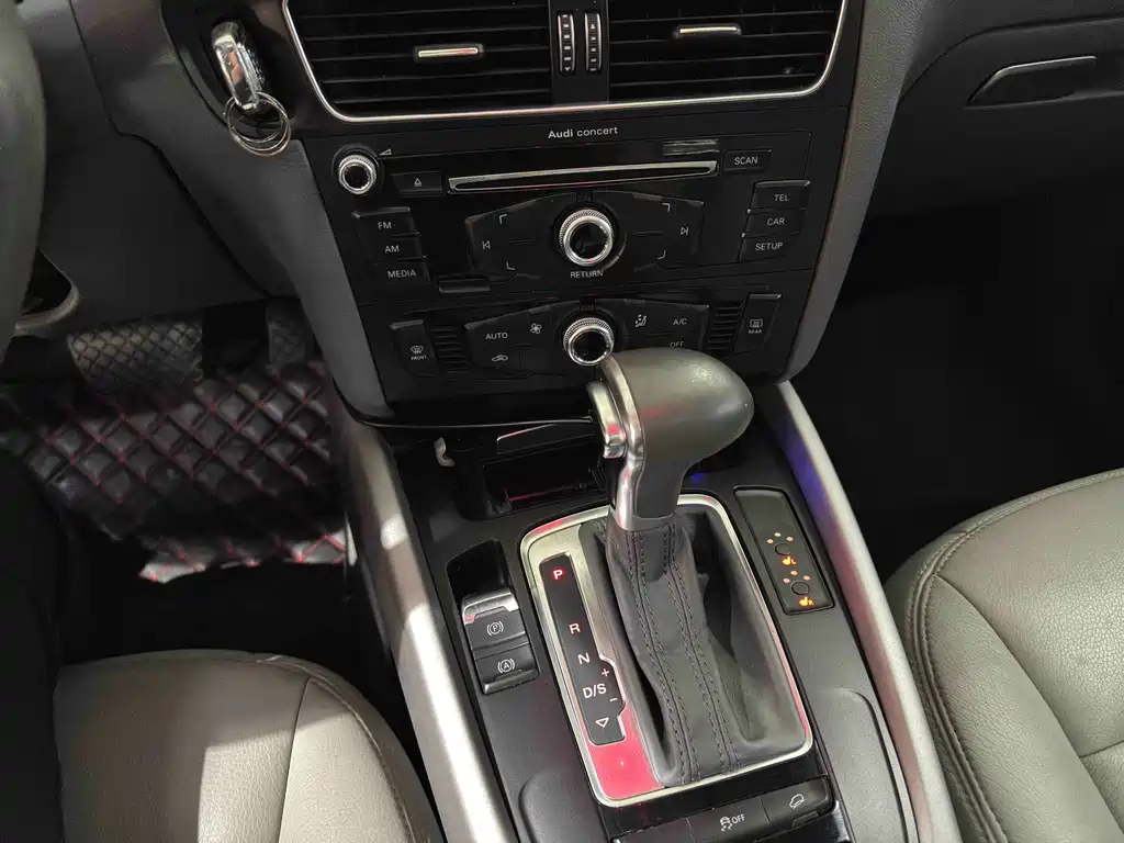 Audi Q5 — миниатюра 15