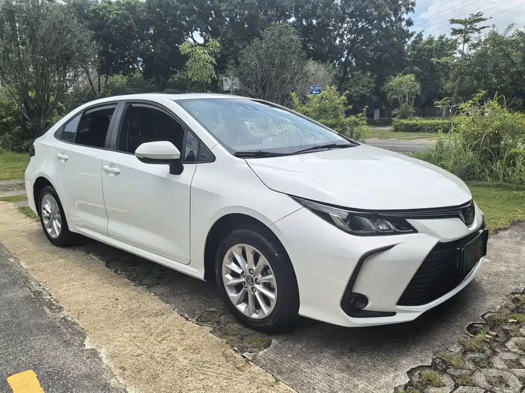Toyota Corolla — миниатюра 3