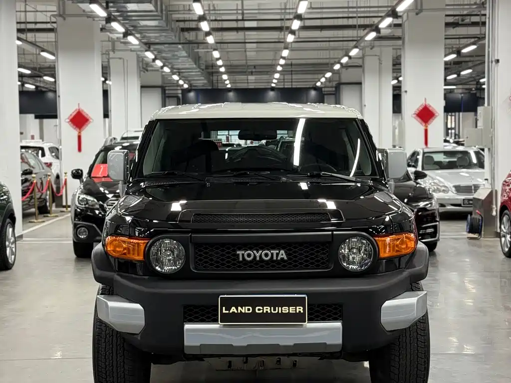 Toyota FJ Cruiser FJ 2011 4.0L