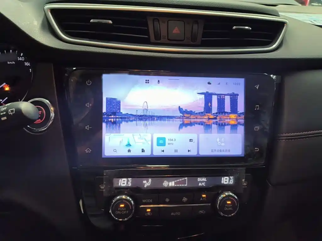 Nissan Qashqai — миниатюра 13