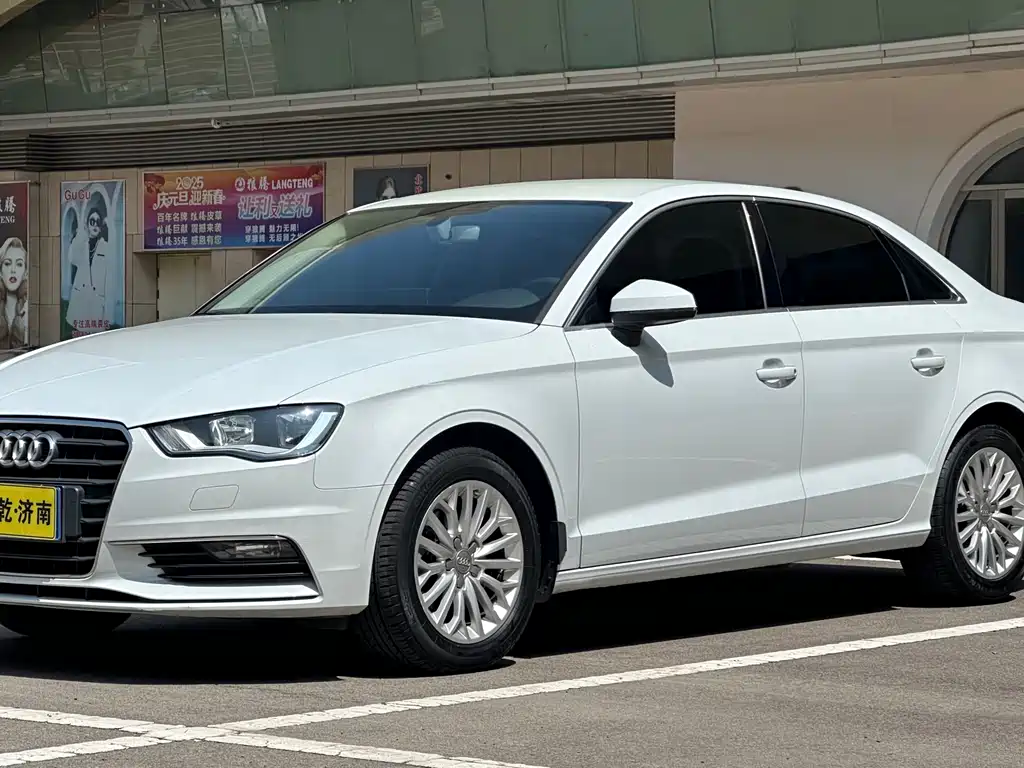 Купить Audi A3