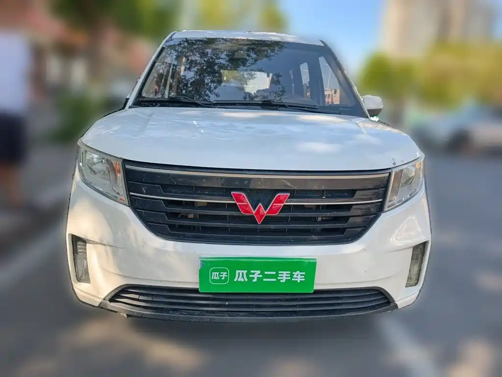 Wuling Hongguang PLUS — миниатюра 2