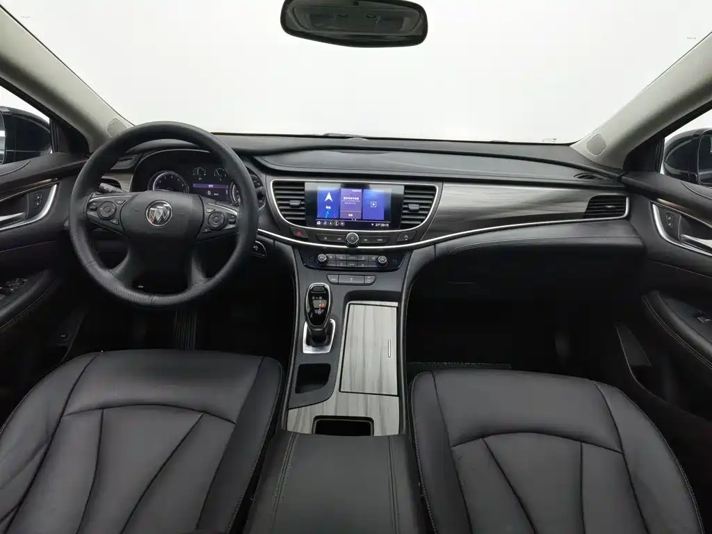 Buick LaCrosse — миниатюра 5