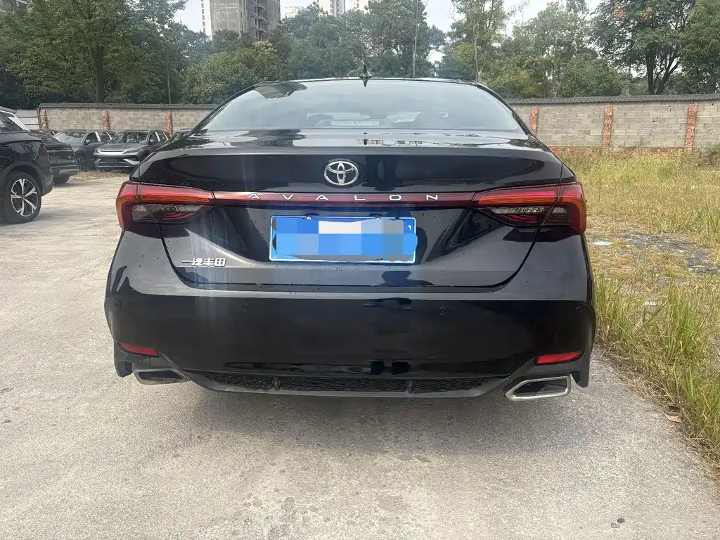 Toyota Avalon — миниатюра 5
