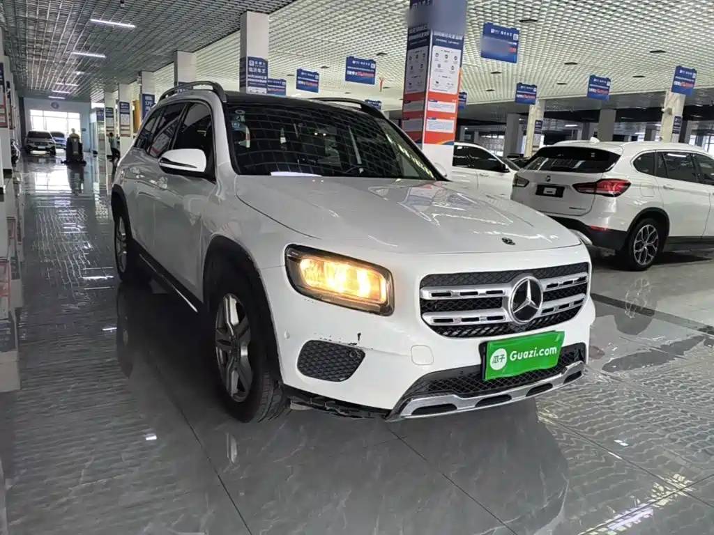 Mercedes-Benz GLB — миниатюра 4