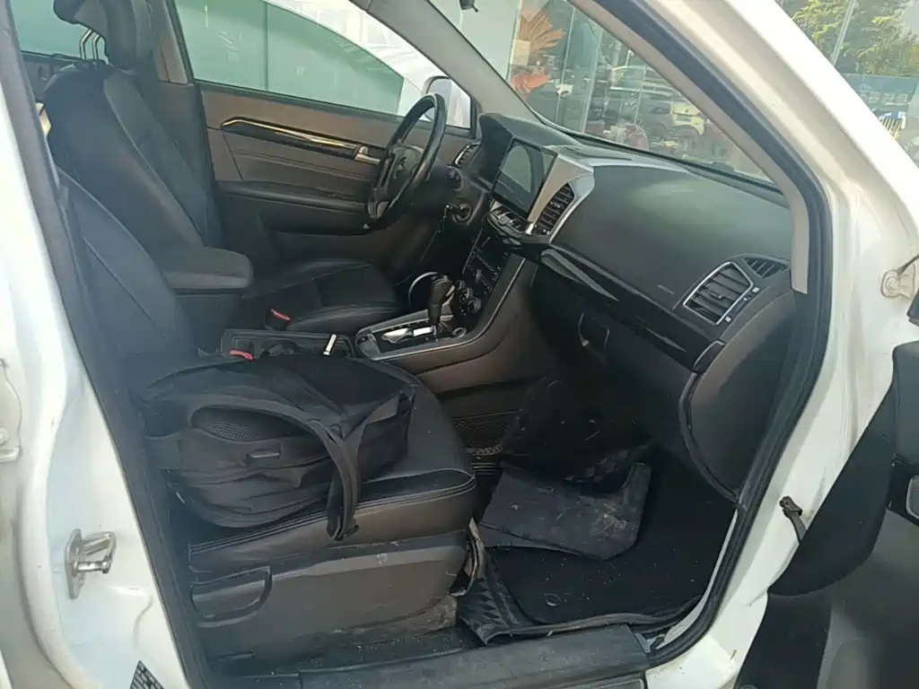 Chevrolet Captiva — миниатюра 25