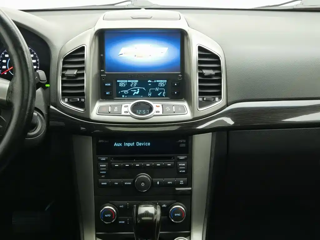 Chevrolet Captiva — миниатюра 12