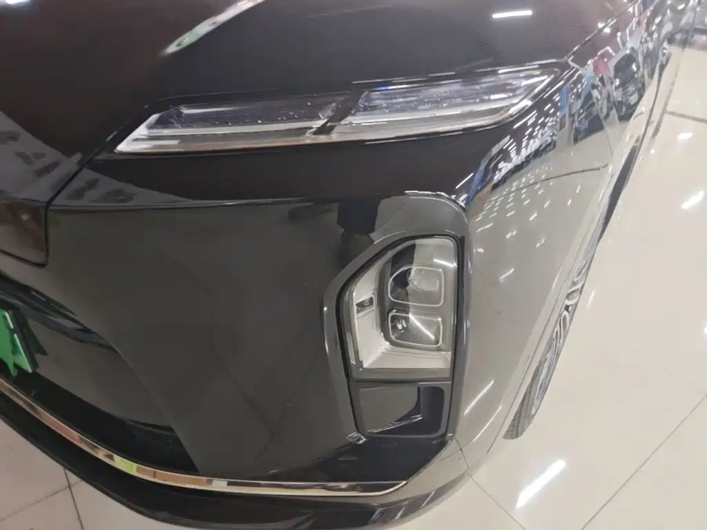 NIO ES8 — миниатюра 24