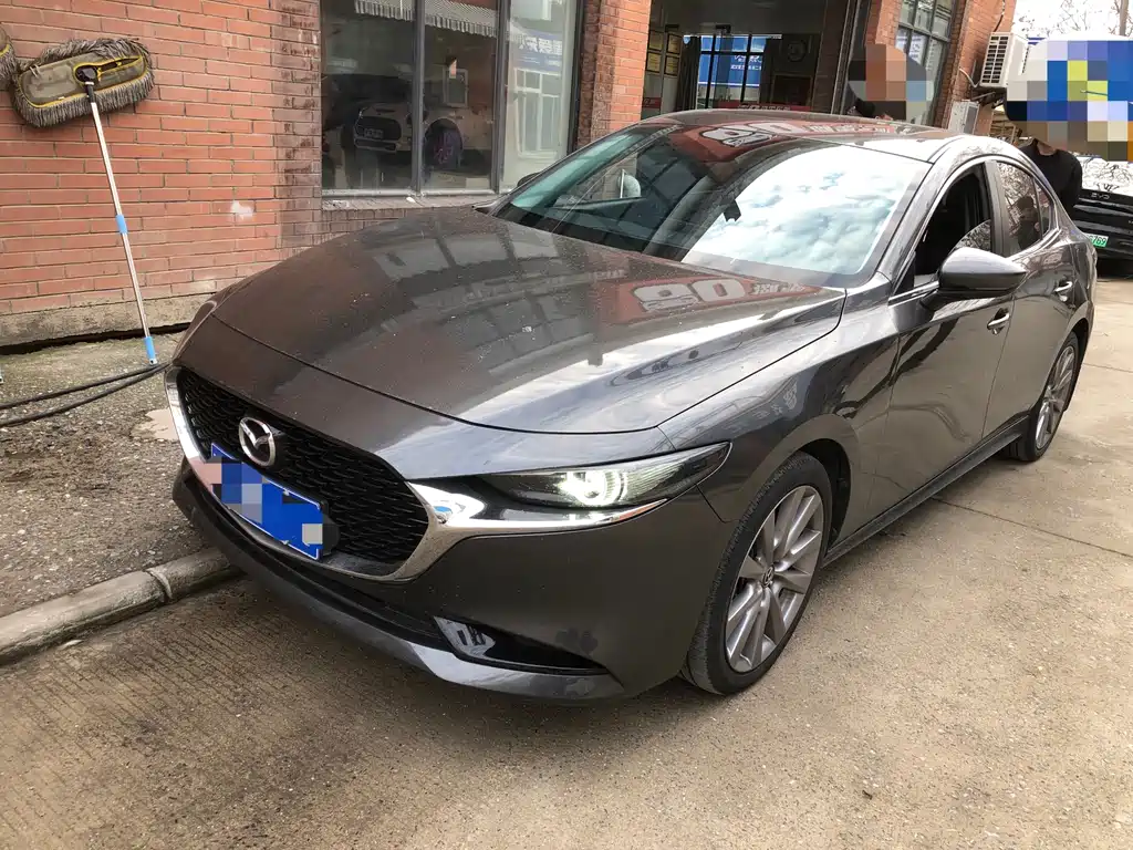 MAZDA 3 ANGKESAILA