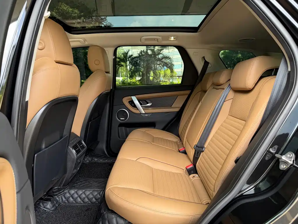 Land Rover Discovery Sport — миниатюра 11