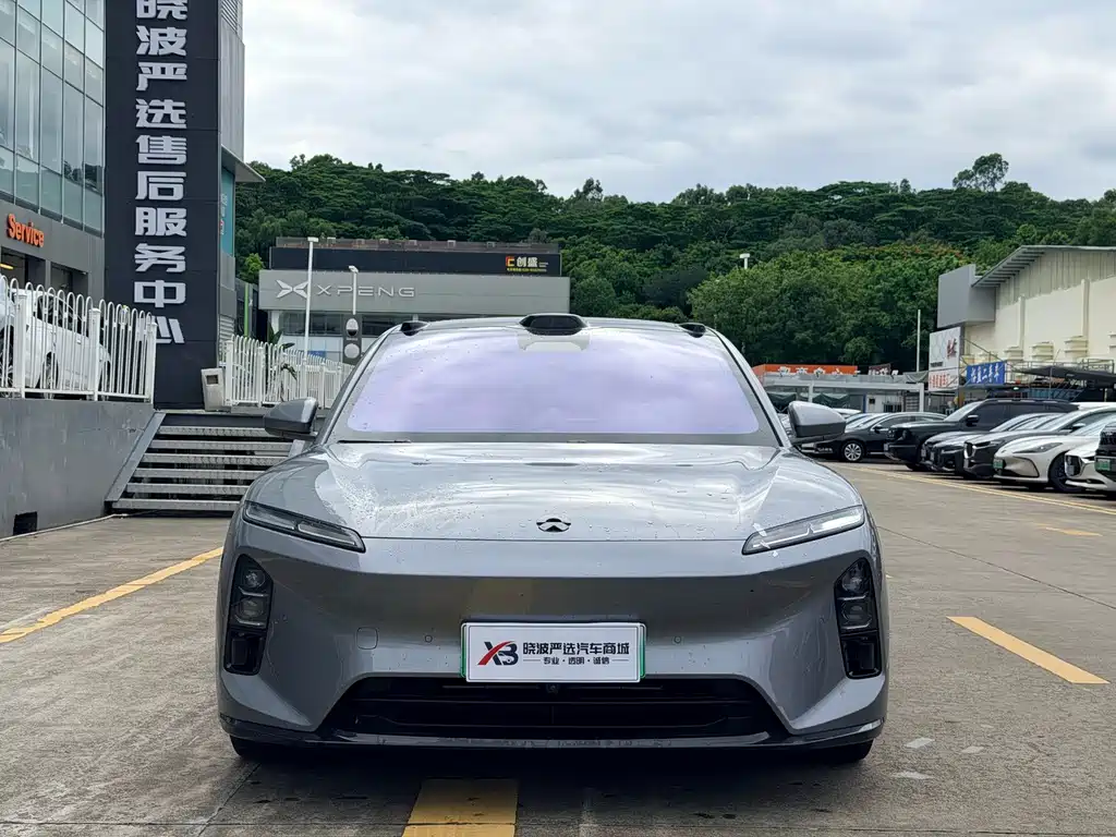 NIO ET5 — миниатюра 2