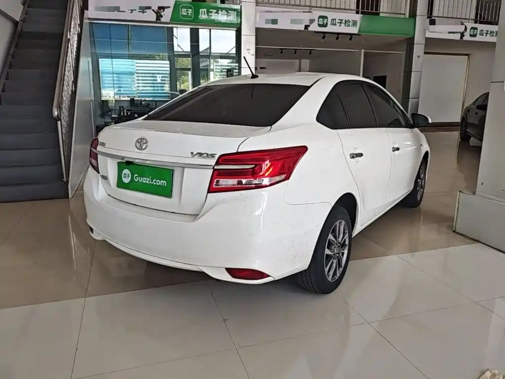 Toyota Vios — миниатюра 7