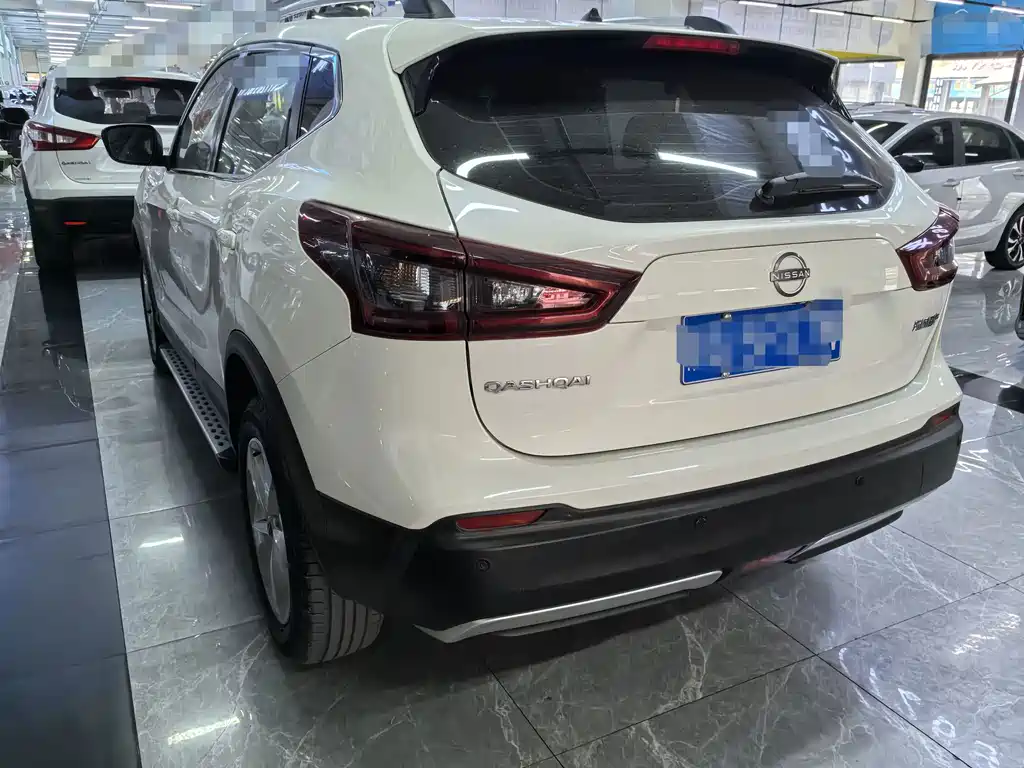 Nissan Qashqai — миниатюра 4