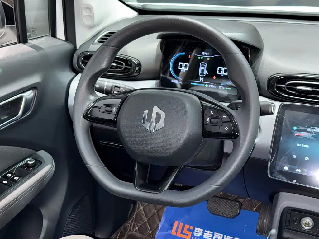 Leapmotor Leapmotor T03 — миниатюра 10