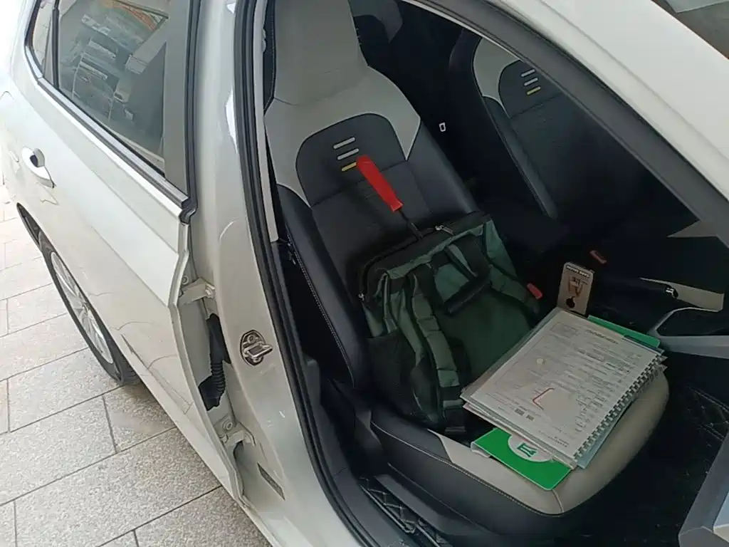 Volkswagen Polo — миниатюра 25