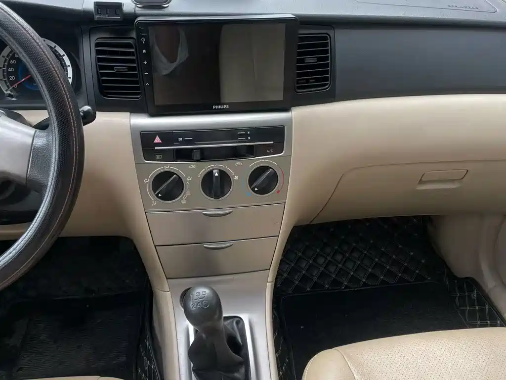 Toyota Corolla — миниатюра 7