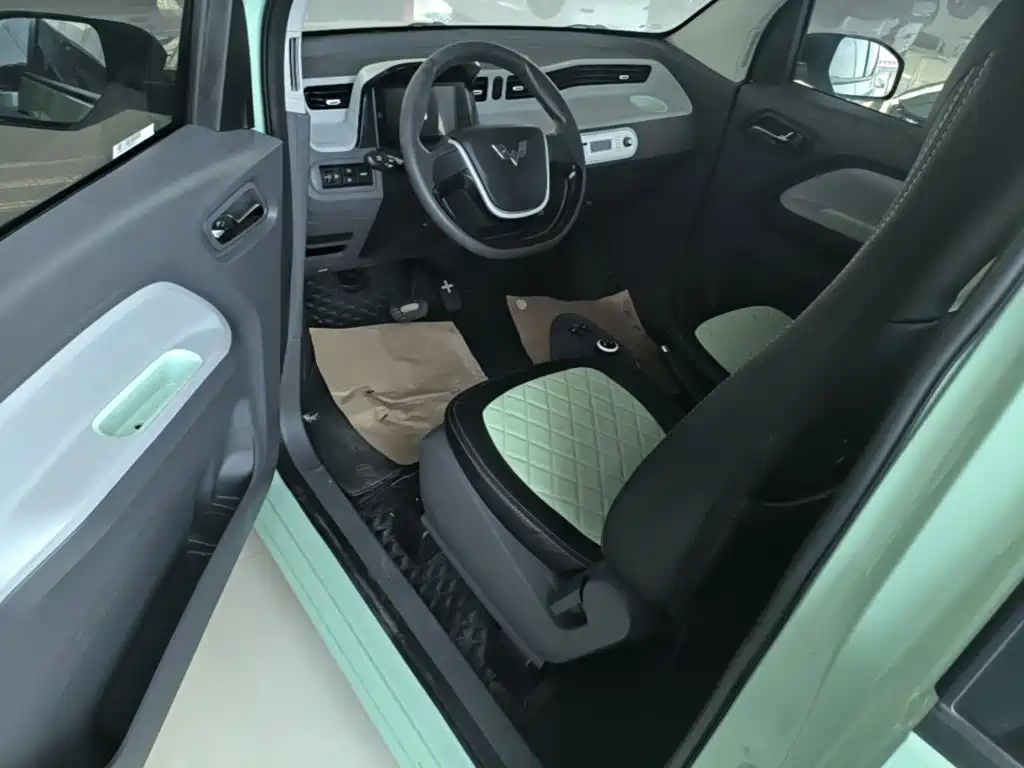 Wuling MINIEV — миниатюра 16