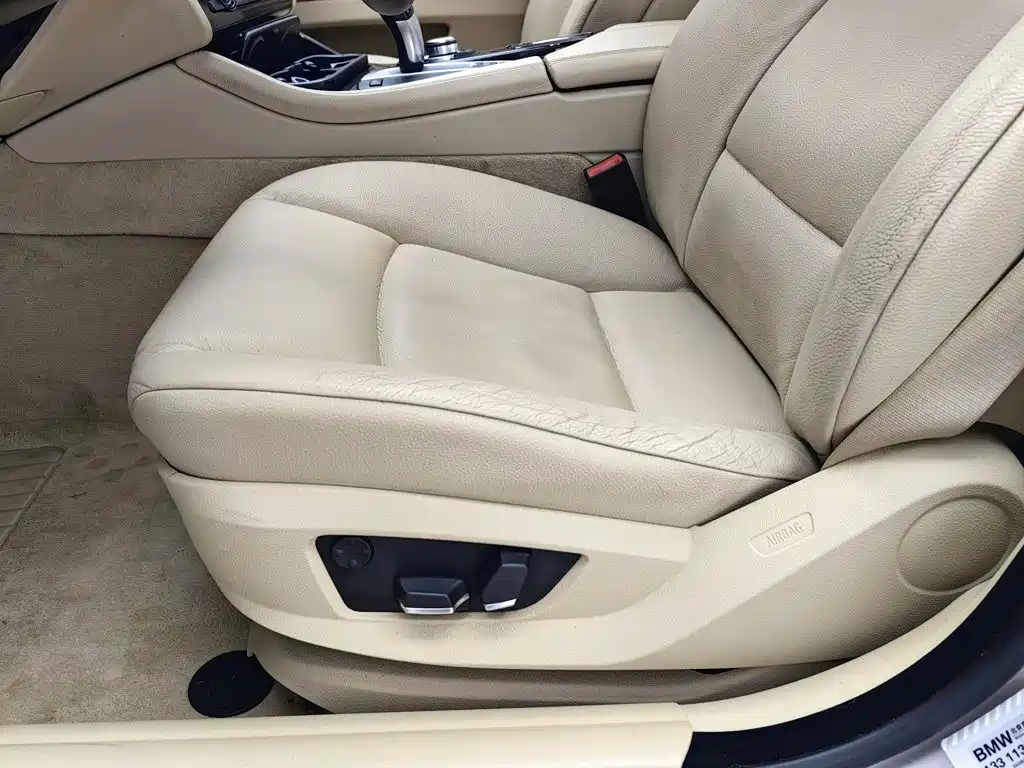 BMW 5 Series — миниатюра 20