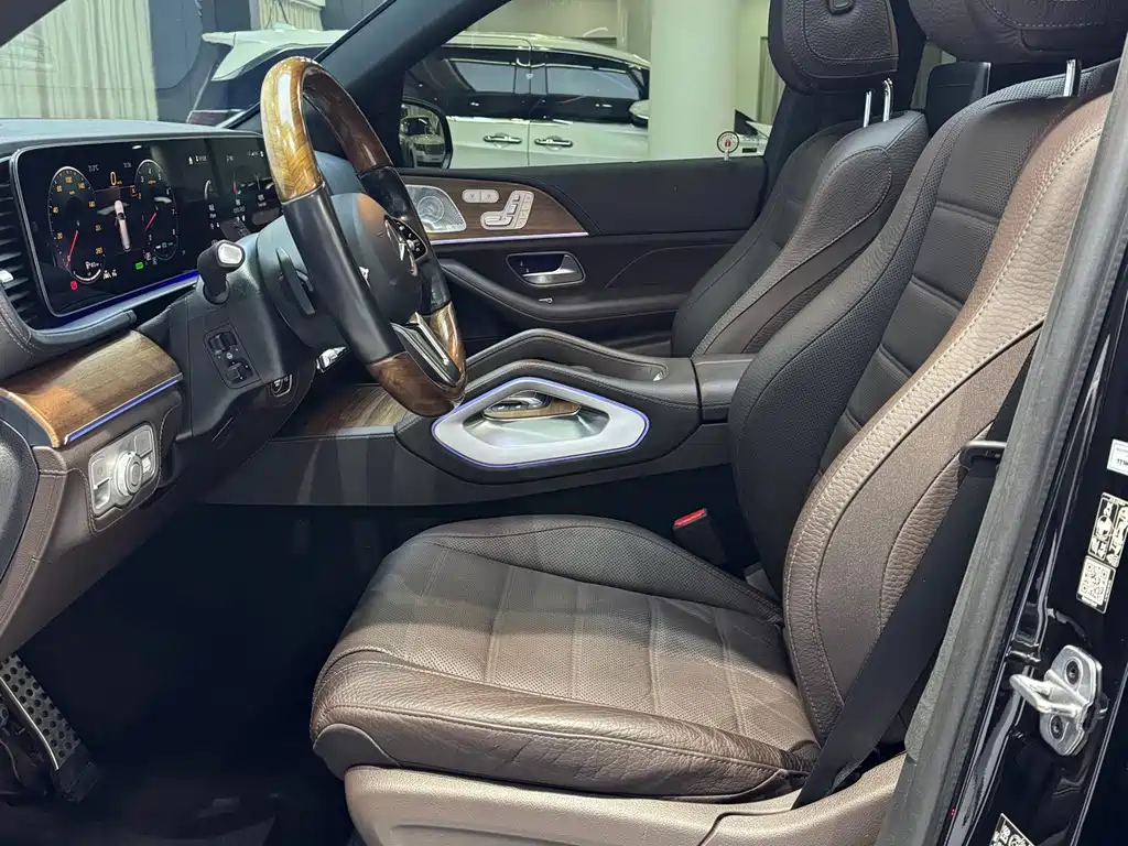 Mercedes-Benz GLS — миниатюра 19