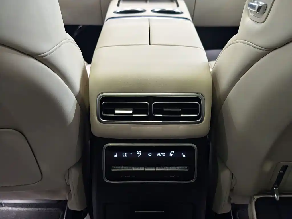 Li Auto Li L7 — миниатюра 7
