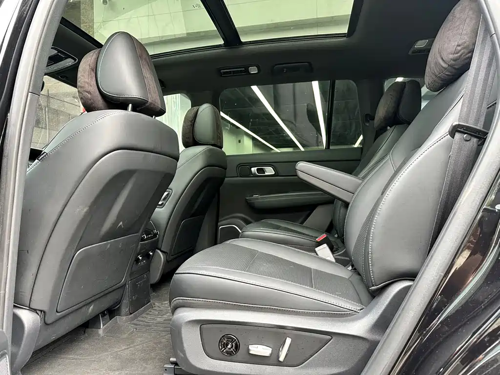 Li Auto Li ONE — миниатюра 8