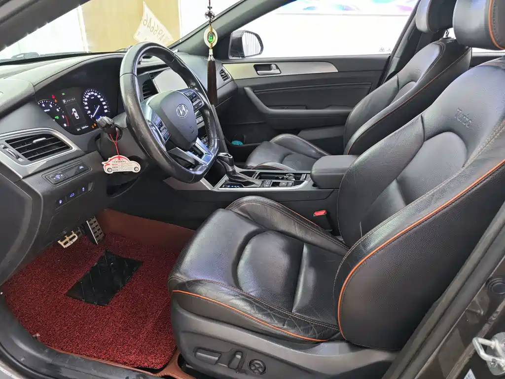 Hyundai Sonata — миниатюра 8