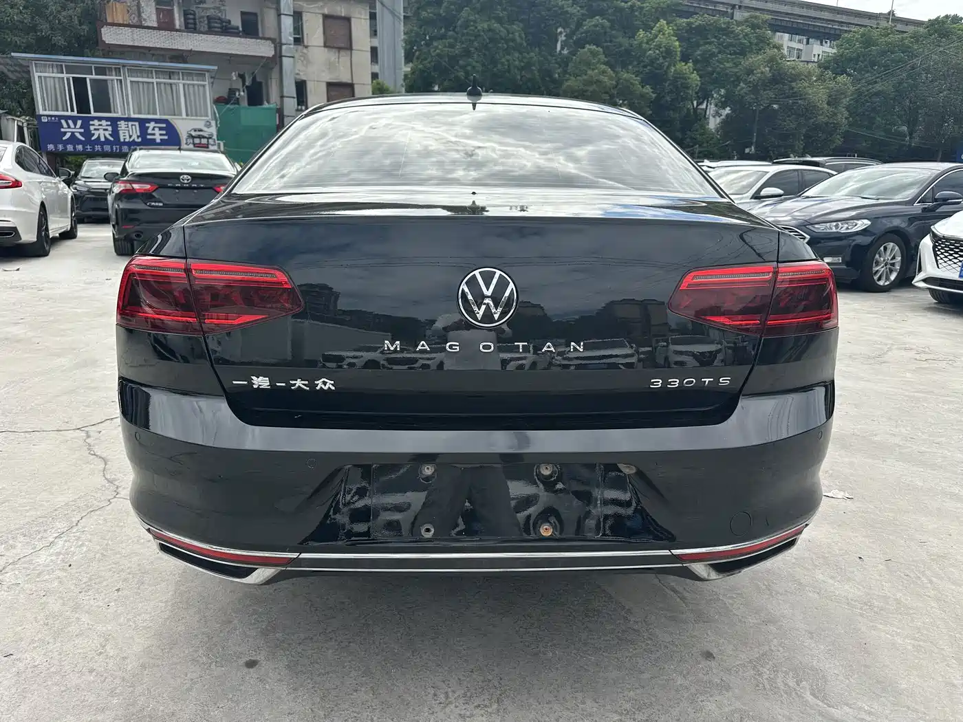 Volkswagen Magotan