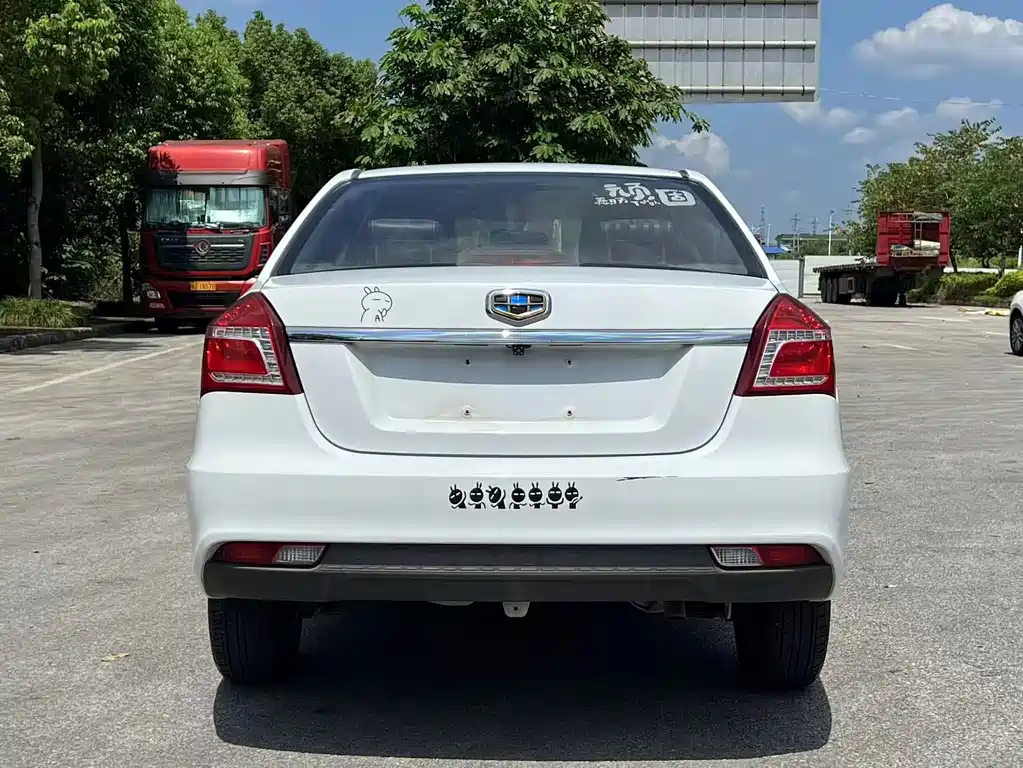 Geely King Kong — миниатюра 5