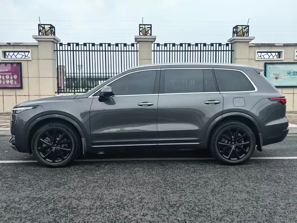 Li Auto Li ONE — миниатюра 8