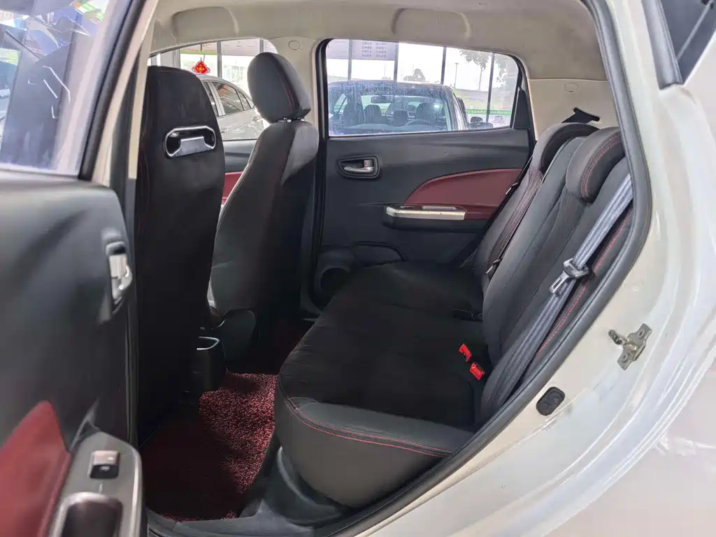 Changan BenBen — миниатюра 10