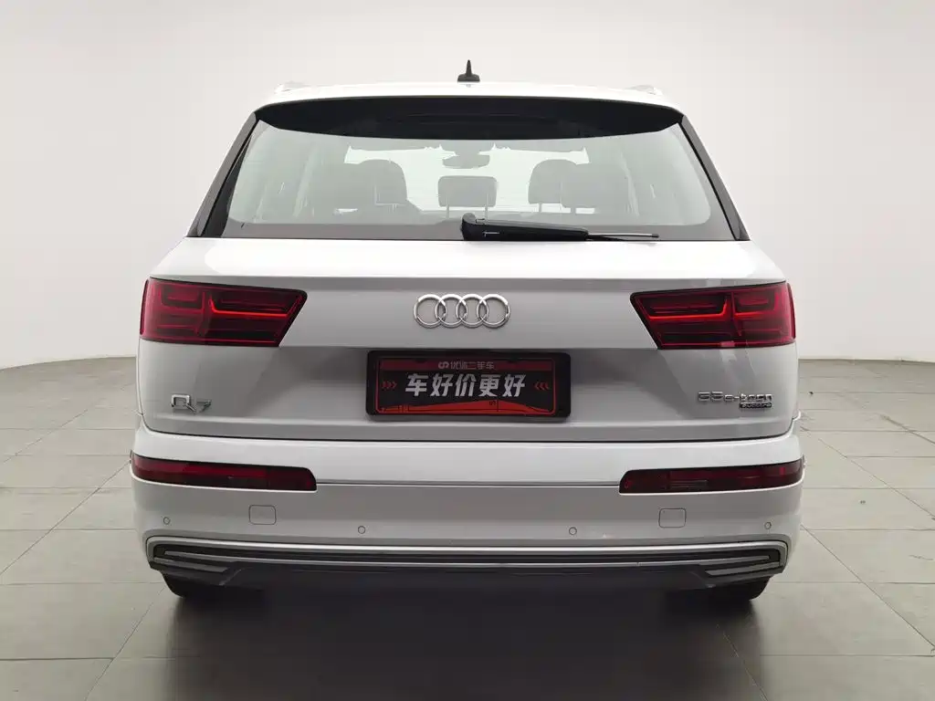 Audi Q7 New Energy — миниатюра 4