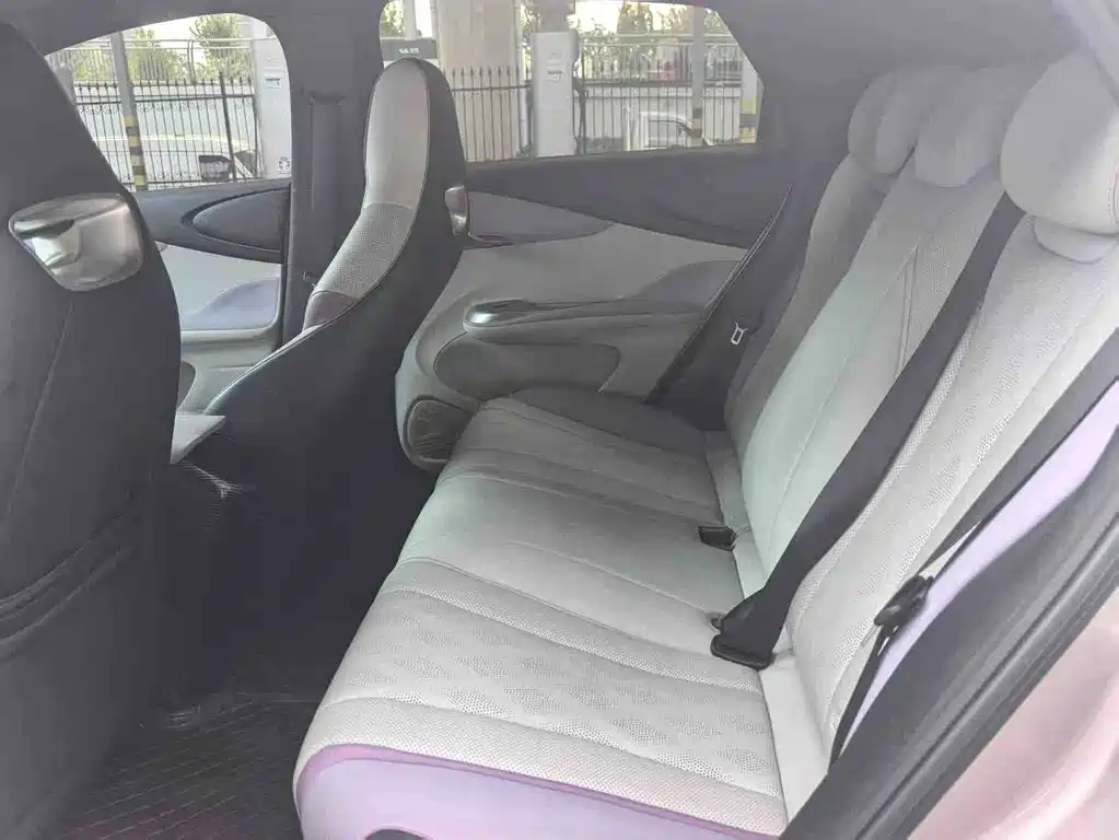 BYD Dolphin — миниатюра 4