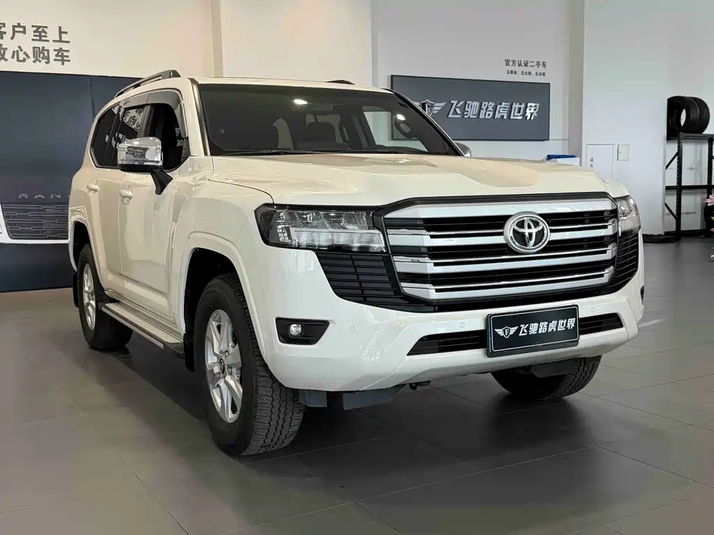 Toyota Land Cruiser — миниатюра 3