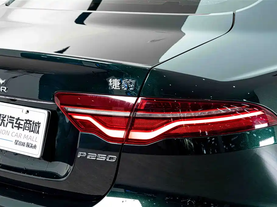 Jaguar XEL — миниатюра 8