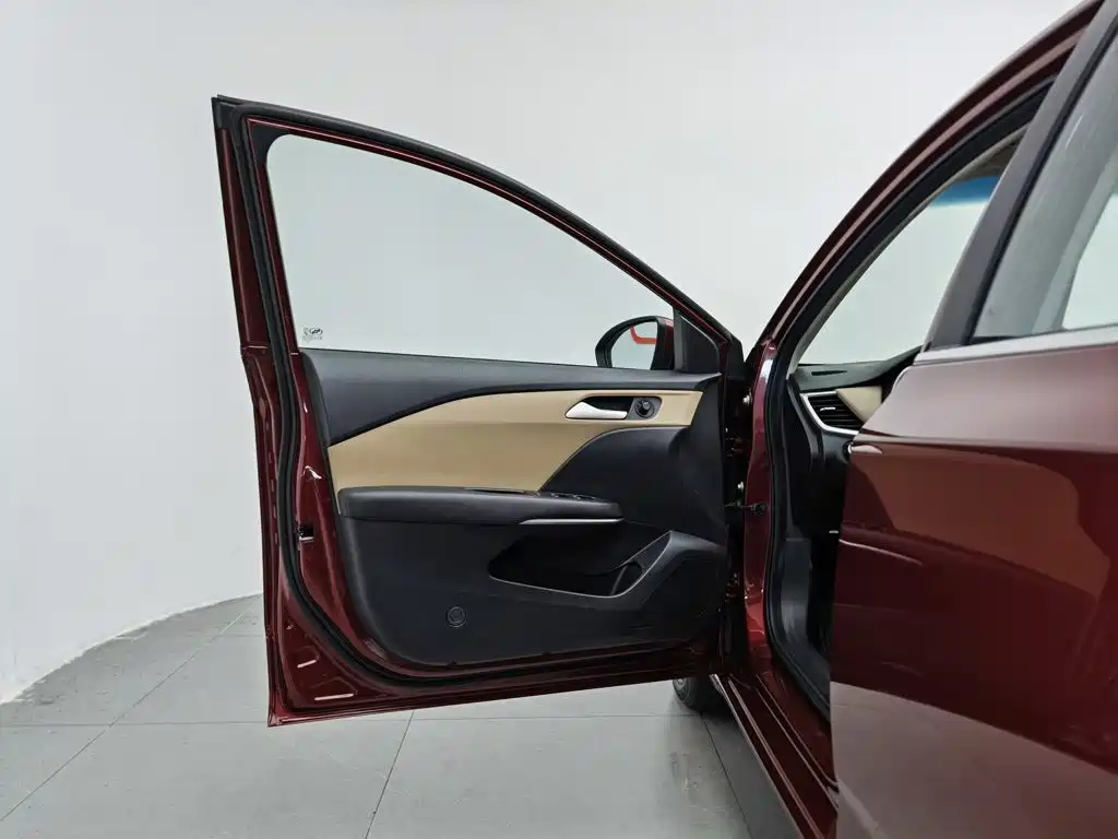 Chevrolet Monza 2020 320 AT Enjoy