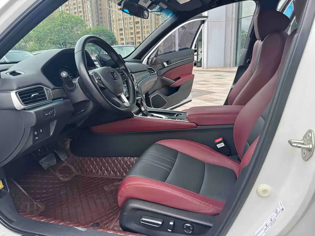 Honda Inspire 2022 260TURBO