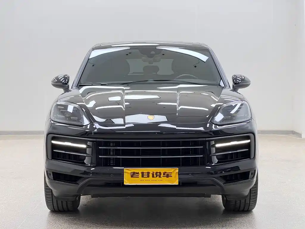Porsche Cayenne — миниатюра 4