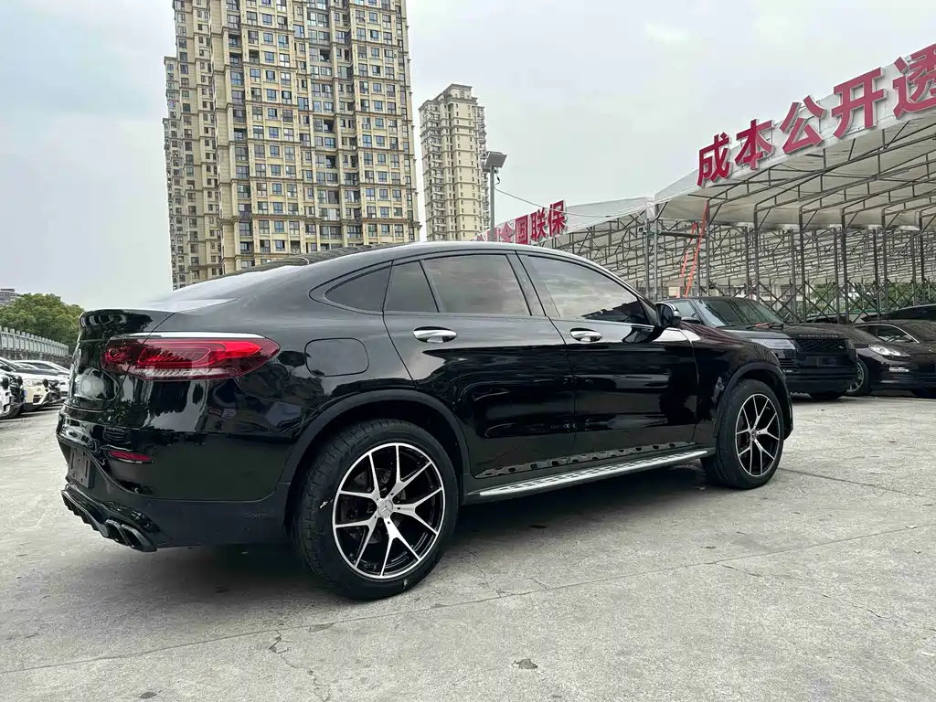 Mercedes-Benz GLC 2019 GLC 300 4MATIC SUV