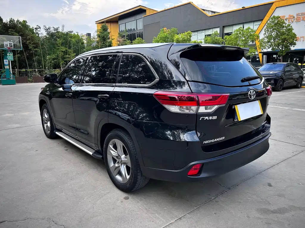 Toyota Highlander — миниатюра 11