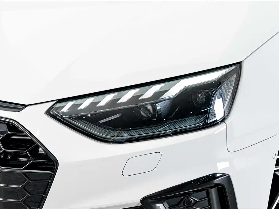 Audi A4L — миниатюра 4