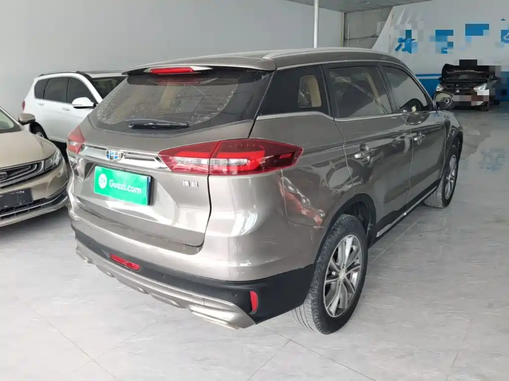 Geely Boyue — миниатюра 7