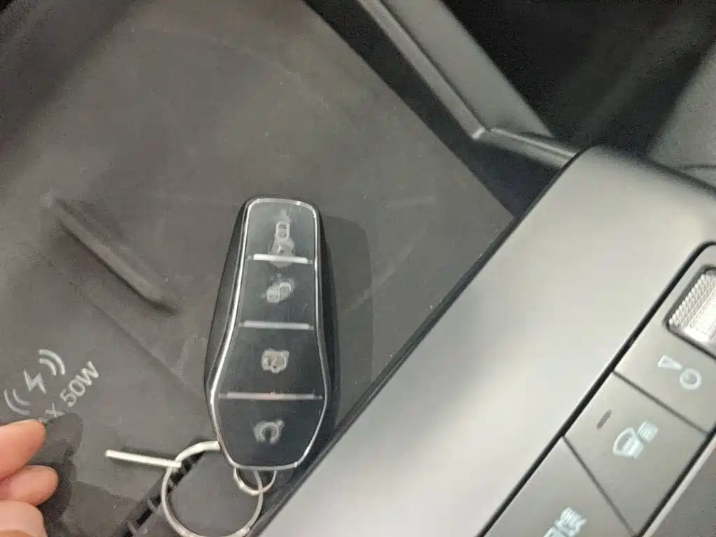 BYD Qin L — миниатюра 9