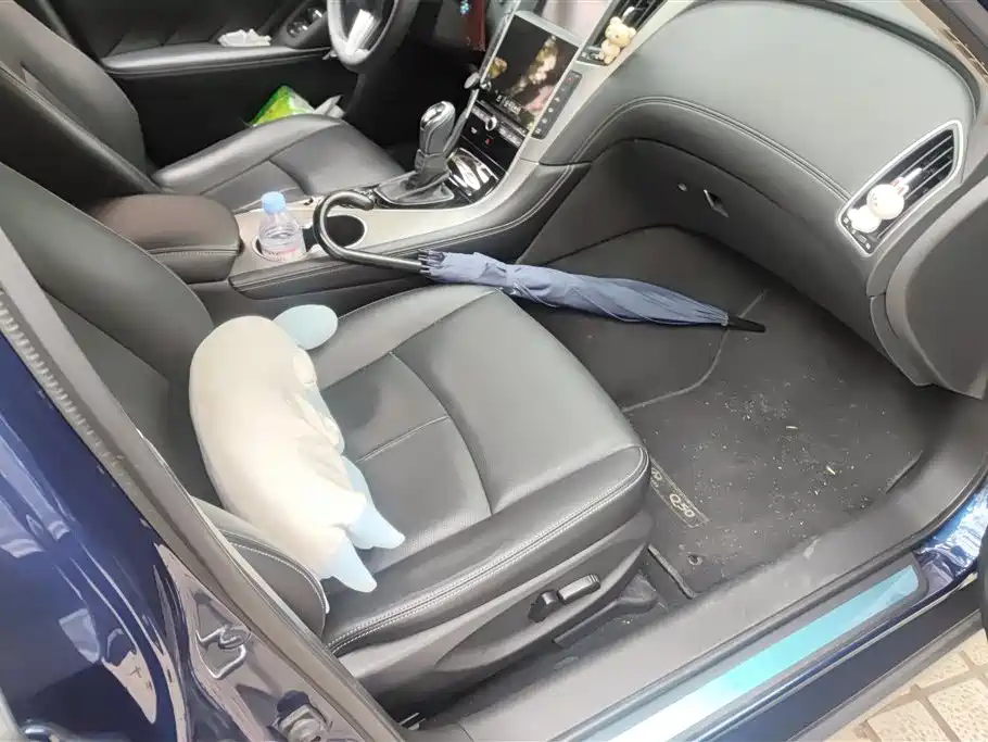 Infiniti Q50L 2018 2.0T VI