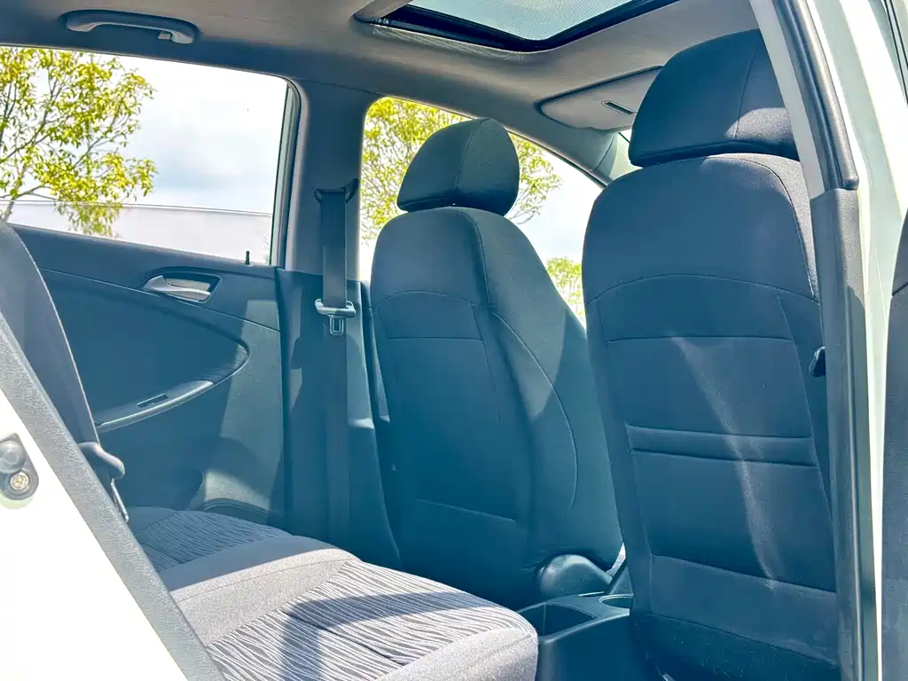 Hyundai Ruiyi 1.4L Manual GLX, фото 28