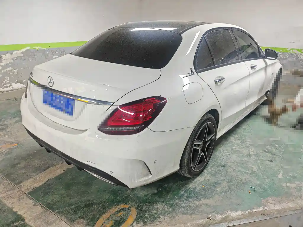 Mercedes-Benz C-Class — миниатюра 8