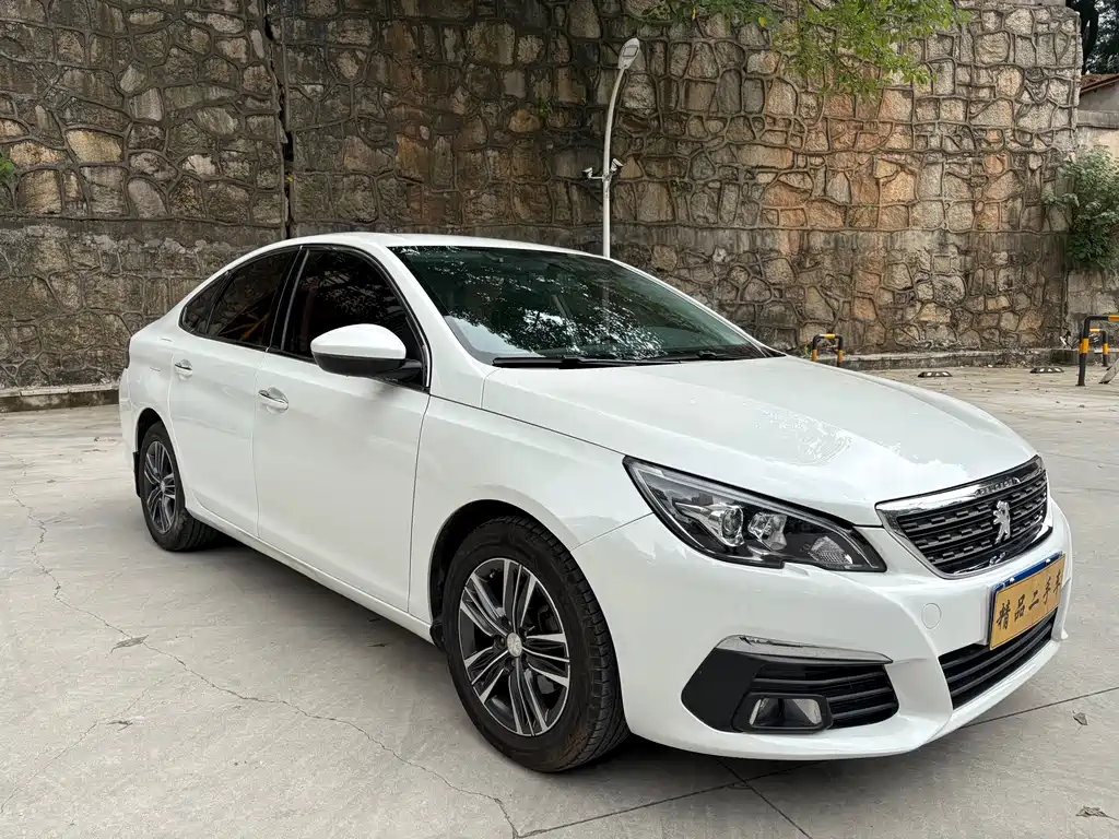 Peugeot 308 2016 1.6L AT Luxury